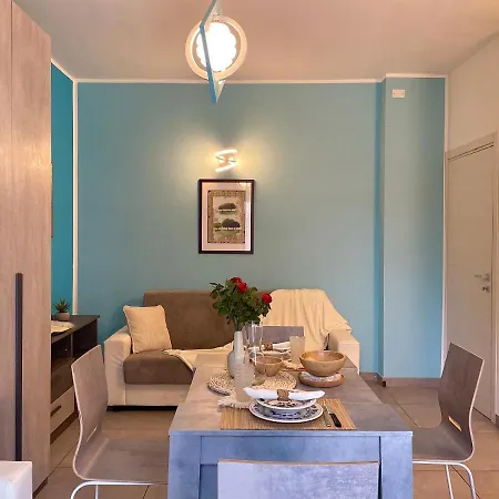 300 Metri Dal Mare Elegante Monolocale Con A/c * Loano