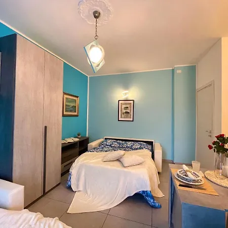 300 Metri Dal Mare Elegante Monolocale Con A/c