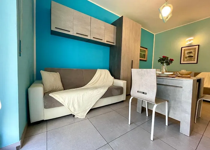 300 Metri Dal Mare Elegante Monolocale Con A/c * Loano